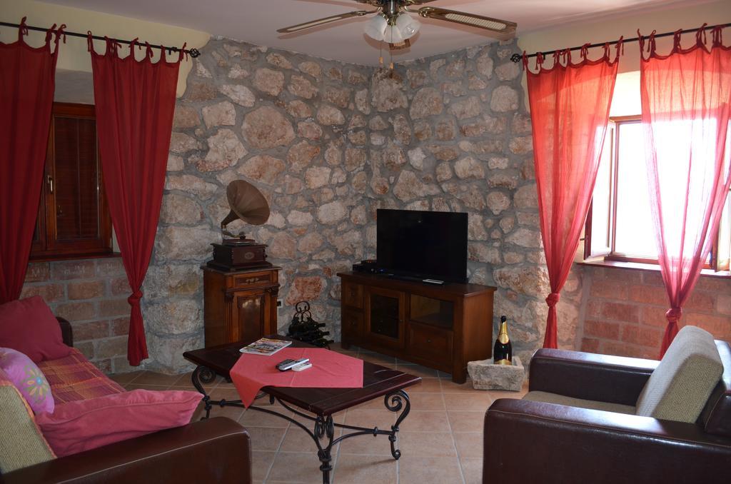 באסקה Apartment Sandi מראה חיצוני תמונה